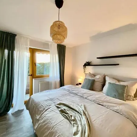 Schoene Zentrale Wohnung Naehe Hb Germersheim Buitenkant foto