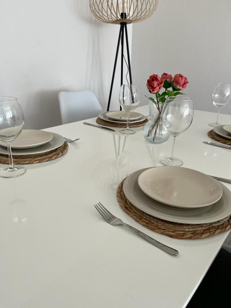 Schoene Zentrale Naehe Hb Apartment *
